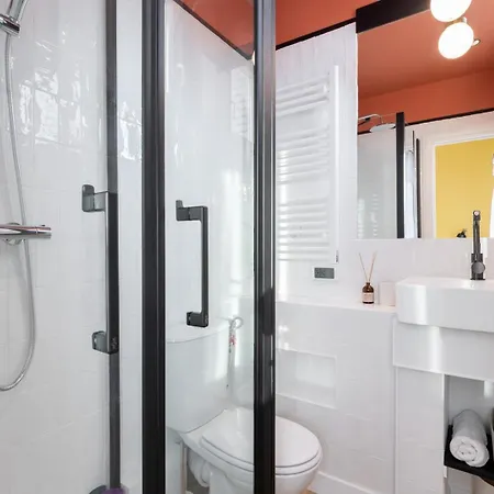 - Beautiful Fully Equipped ! 2p *